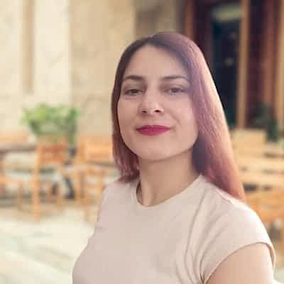 Merve Özkan 66 m13 1